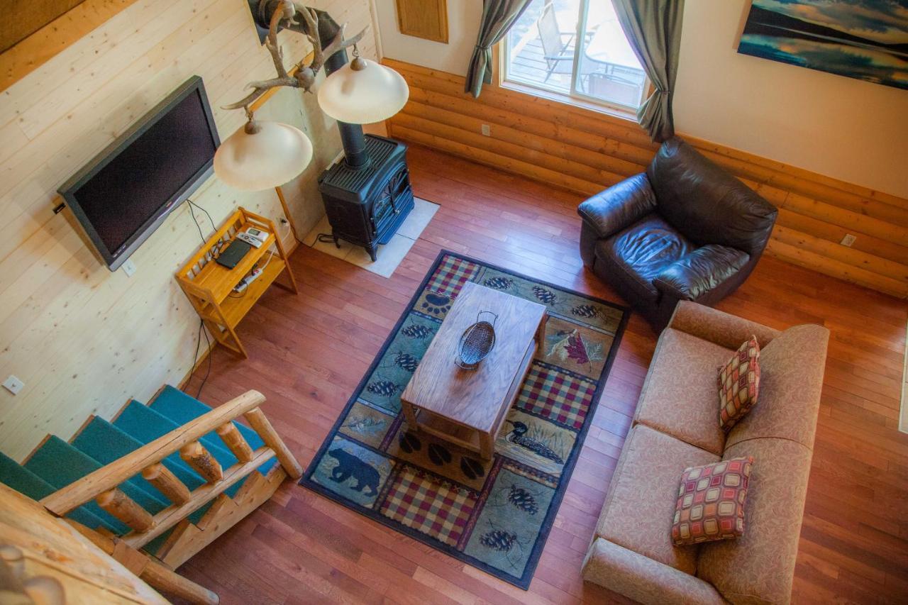Summit Mountain Lodge And Steakhouse East Glacier Park Village Dış mekan fotoğraf