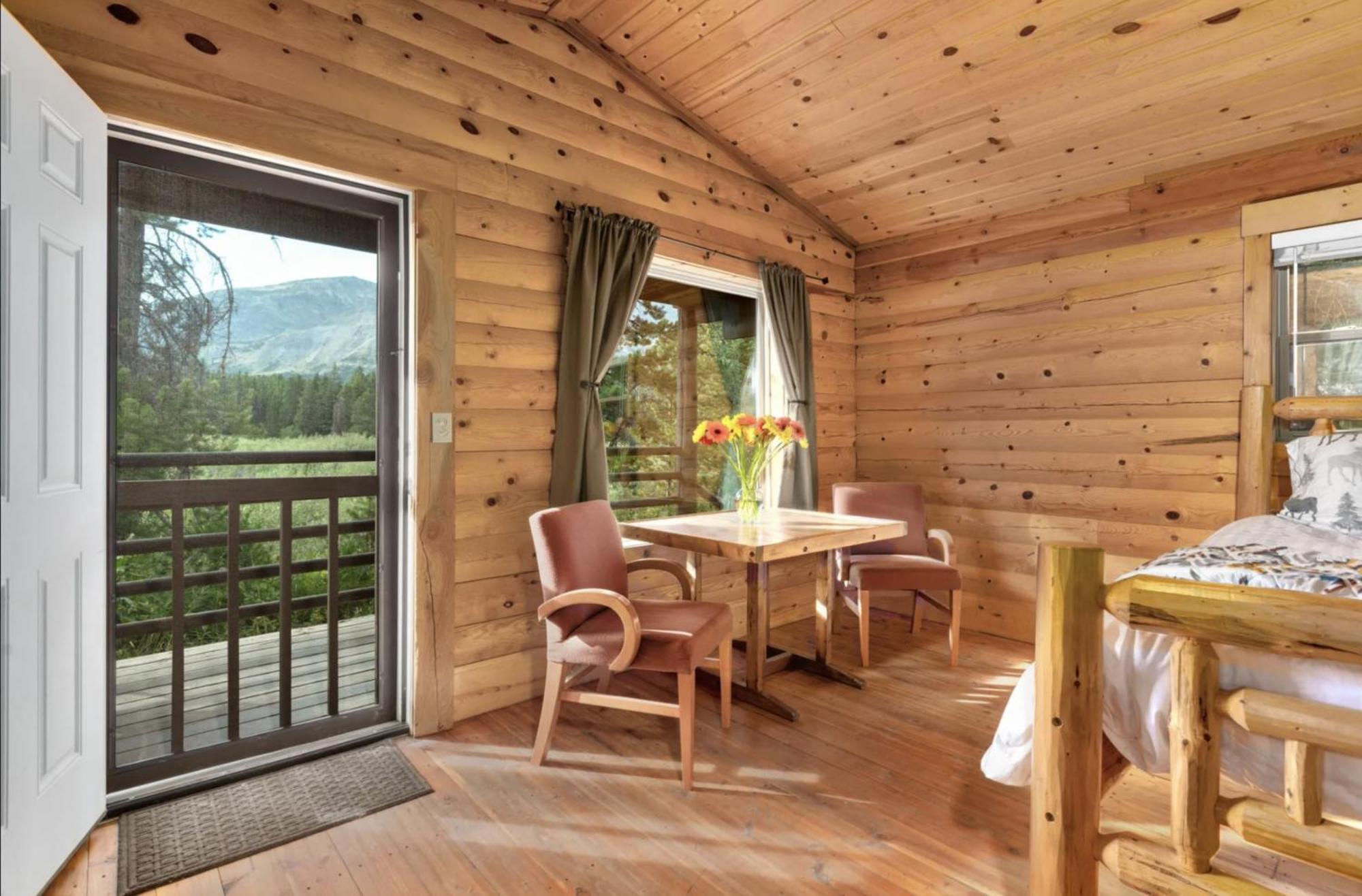 Summit Mountain Lodge And Steakhouse East Glacier Park Village Dış mekan fotoğraf