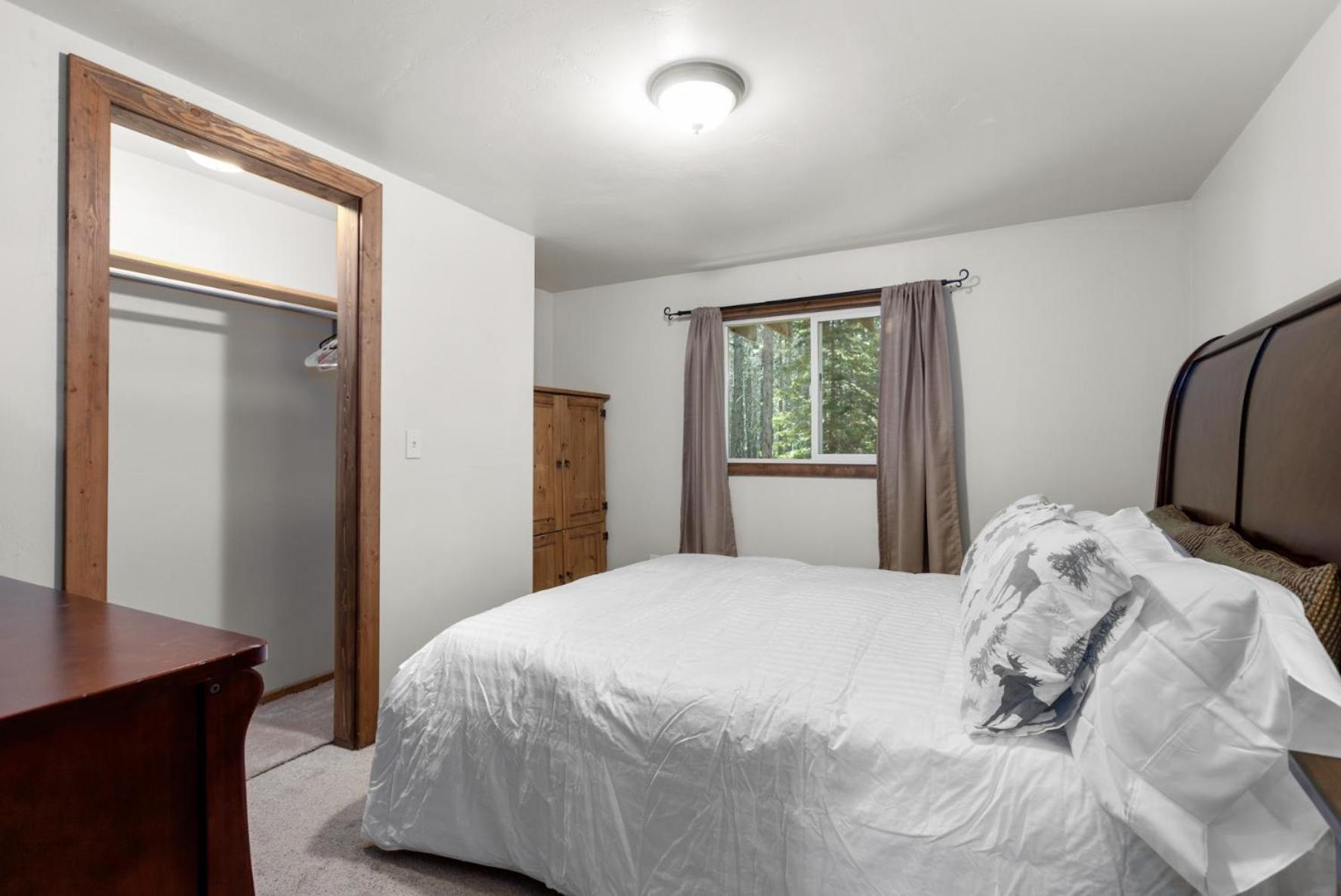 Summit Mountain Lodge And Steakhouse East Glacier Park Village Dış mekan fotoğraf