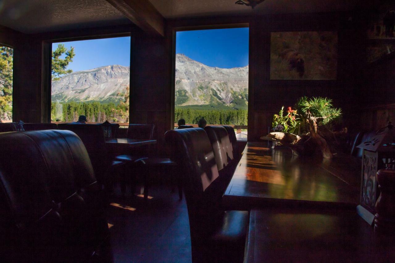 Summit Mountain Lodge And Steakhouse East Glacier Park Village Dış mekan fotoğraf