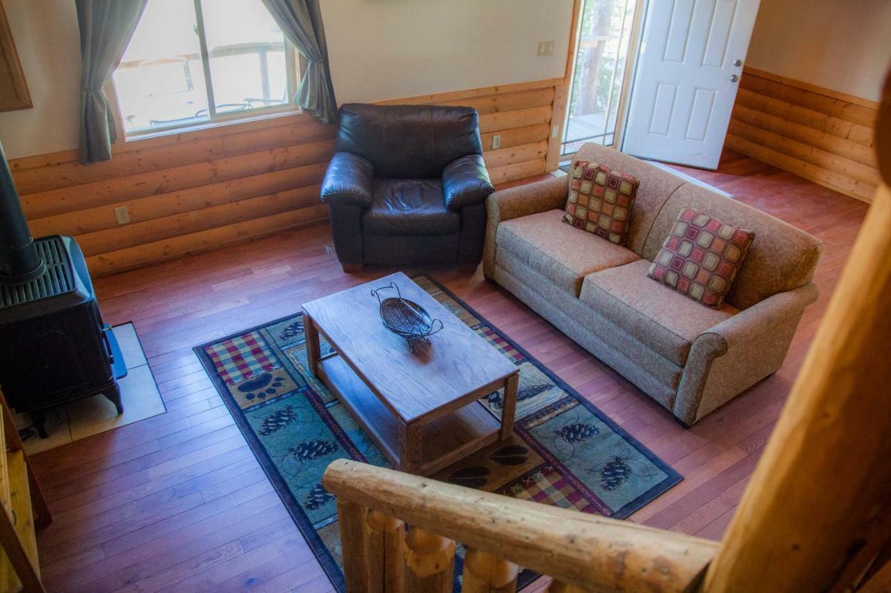 Summit Mountain Lodge And Steakhouse East Glacier Park Village Dış mekan fotoğraf