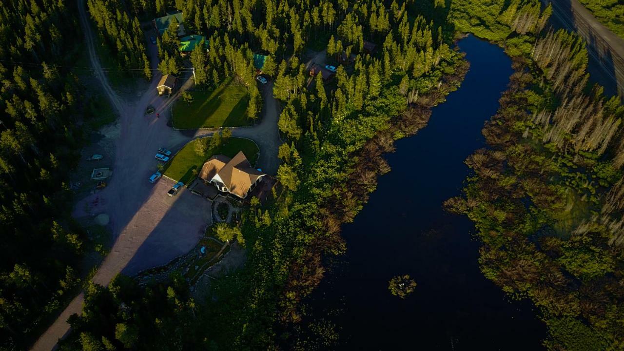 Summit Mountain Lodge And Steakhouse East Glacier Park Village Dış mekan fotoğraf